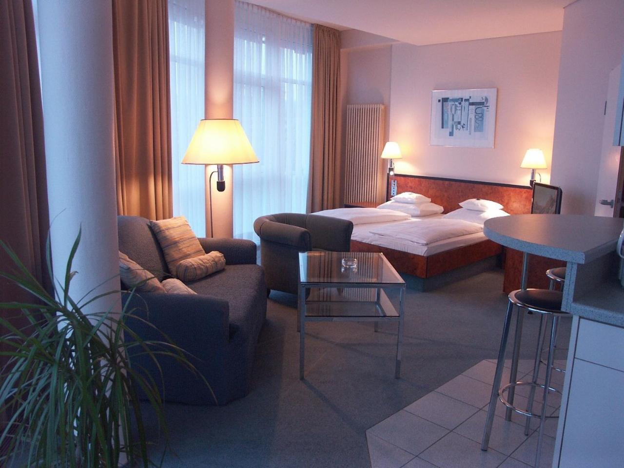 Hotel Arkadia Friedrichsdorf Exteriér fotografie